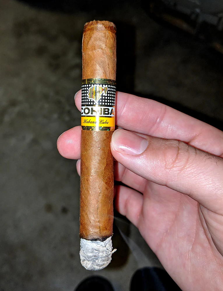 高希霸世纪2号 品吸 - 高希霸雪茄